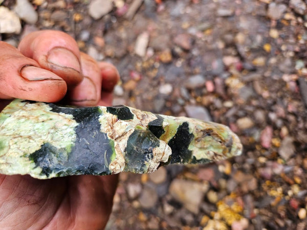 Rough Chrome Chalcedony CCR169