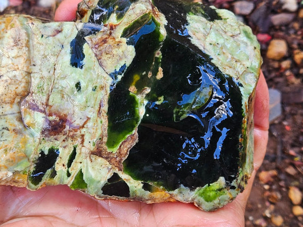 Rough Chrome Chalcedony CCR169