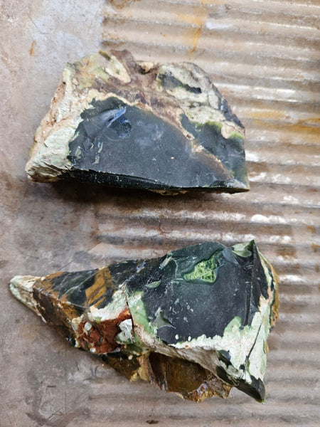 Rough Chrome Chalcedony CCR170