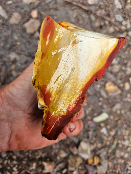 Mookaite rough.  MKR 280