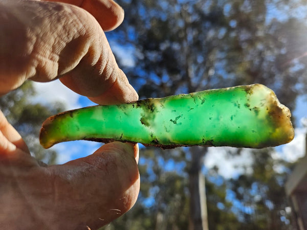 Polished  Chrysoprase slab CH481