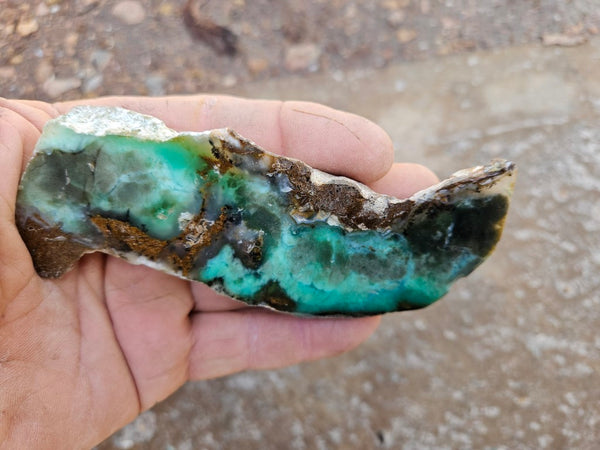 Polished  Chrysoprase slab CH482