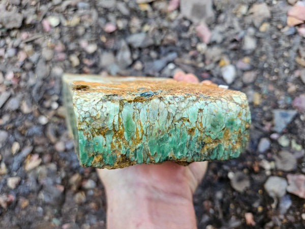 Premium Variscite rough. VRX103