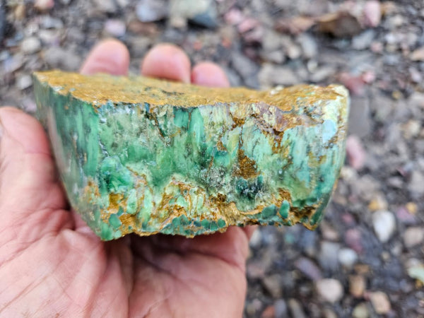 Premium Variscite rough. VRX104
