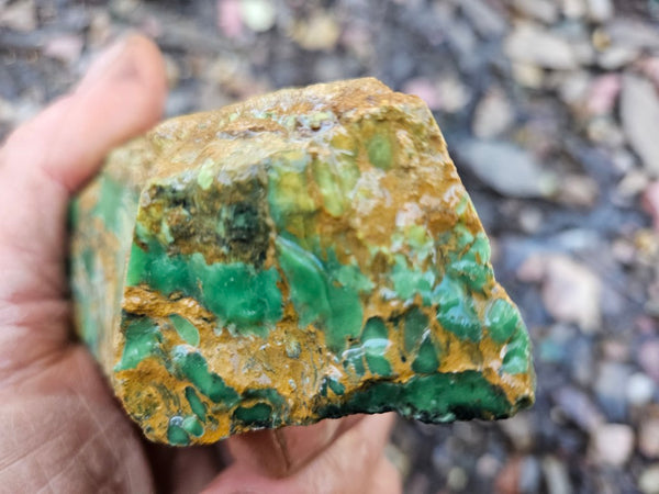 Premium Variscite rough. VRX108