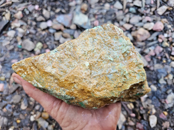 Variscite rough. VR615