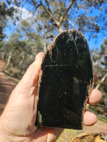 BJ141 Polished "Black Jade".