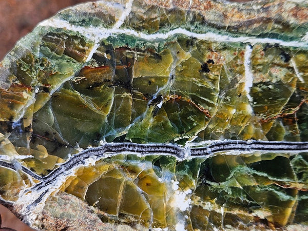 Polished Green Opal rock GRN111