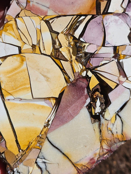 Polished Brecciated Mookaite slab BM335