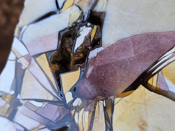 Polished Brecciated Mookaite slab BM335