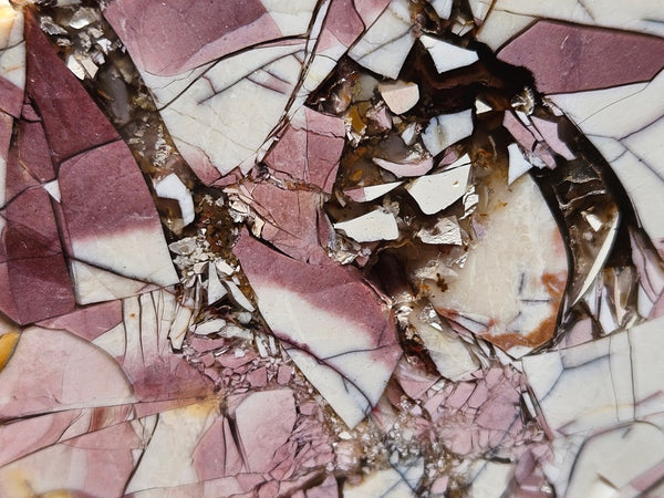 Polished Brecciated Mookaite slab BM336