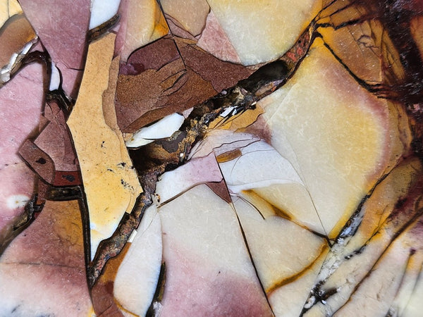 Polished Brecciated Mookaite slab BM338
