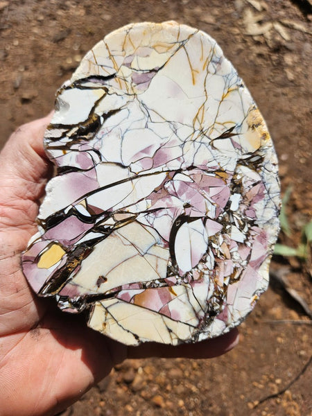 Polished Brecciated Mookaite rock BM339