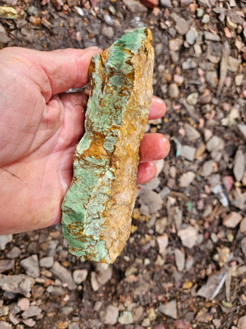 Variscite rough. VR595