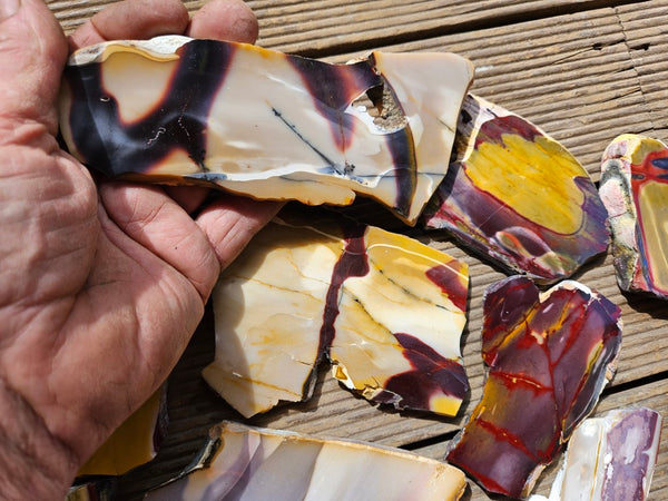 Polished Mookaite slabs MK561