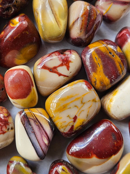 2 kg. Tumble Polished Mookaite MKT190