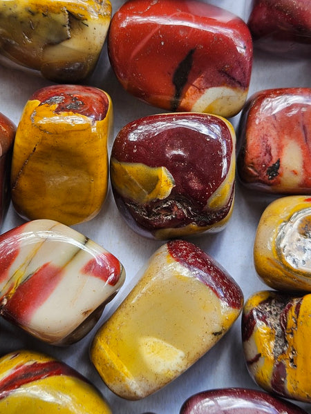 2 kg. Tumble Polished Mookaite MKT189