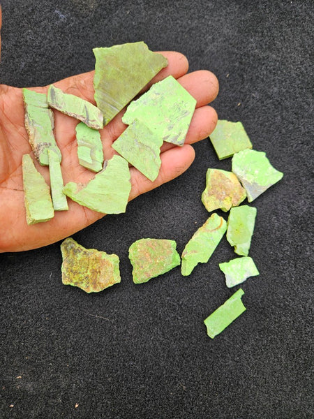 Gaspeite rough.  GSP 119
