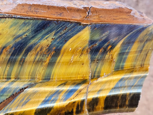 Polished African Tiger Eye slab TEA110