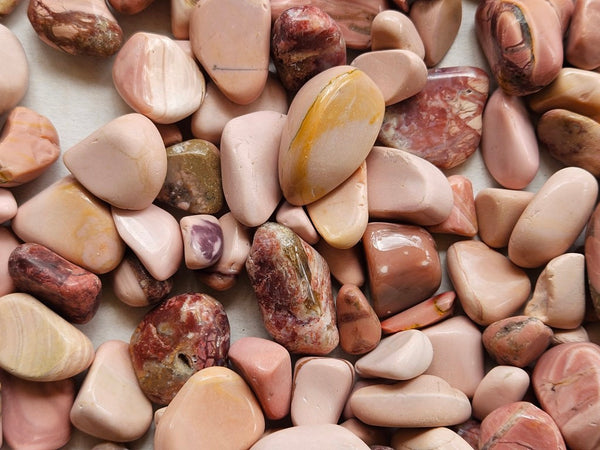 1 kg. Tumble Polished Pink Opal POT142