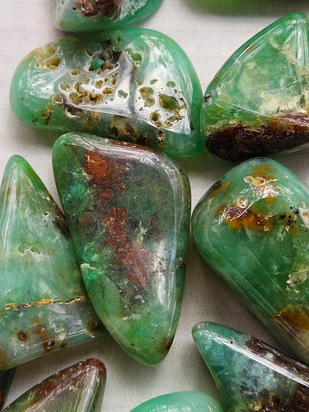 Tumble Polished Chrysoprase CHT167