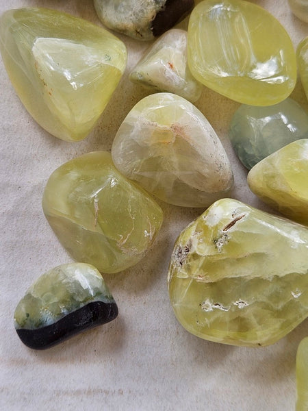 1 kg. Tumble Polished Prehnite PRT118