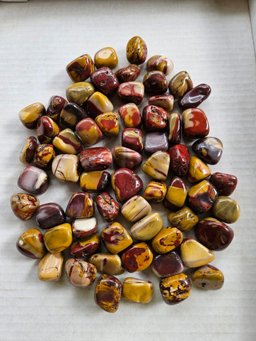 1 kg.Tumble Polished Mookaite MKT195