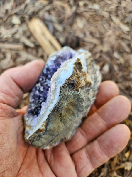 Amethyst geode,  Uruguay AMU112