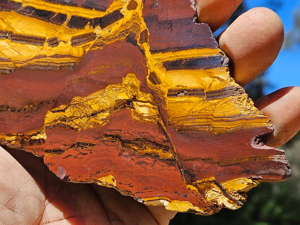 Polished Desert Sunset slab DS204