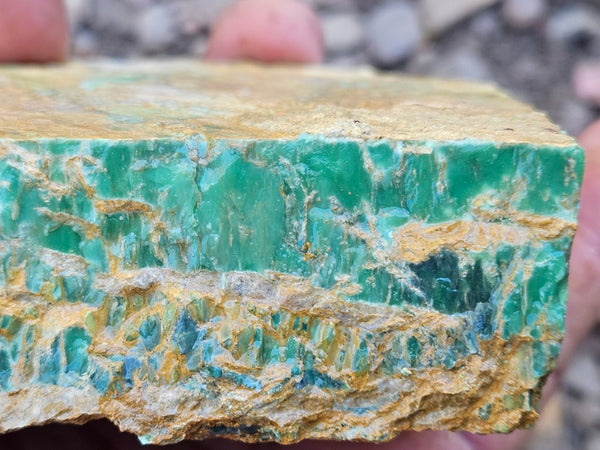 Variscite rough. VR609