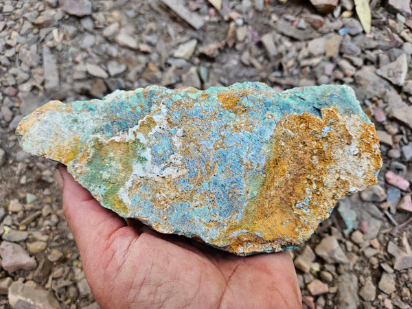 Variscite rough. VR606