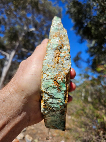 Variscite rough. VR606