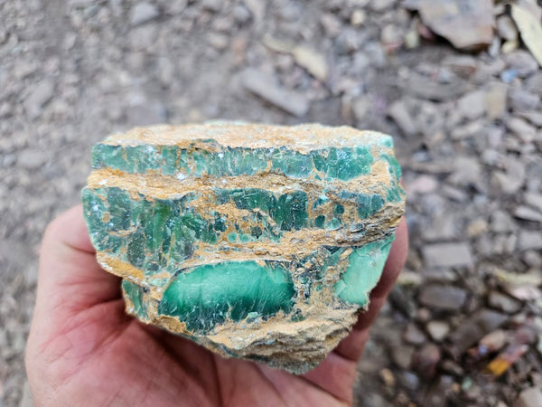 Variscite rough. VR605