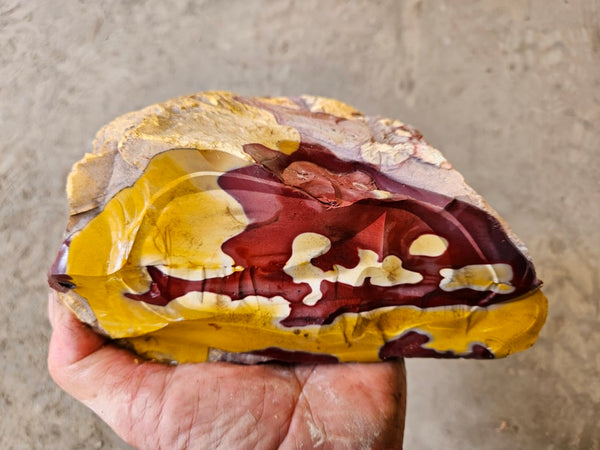 Mookaite rough.  MKR 292