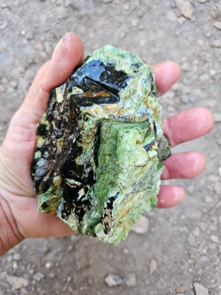 Rough Chrome Chalcedony CCR173