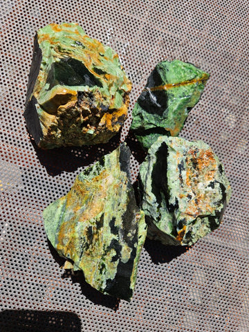 Rough Chrome Chalcedony CCR175