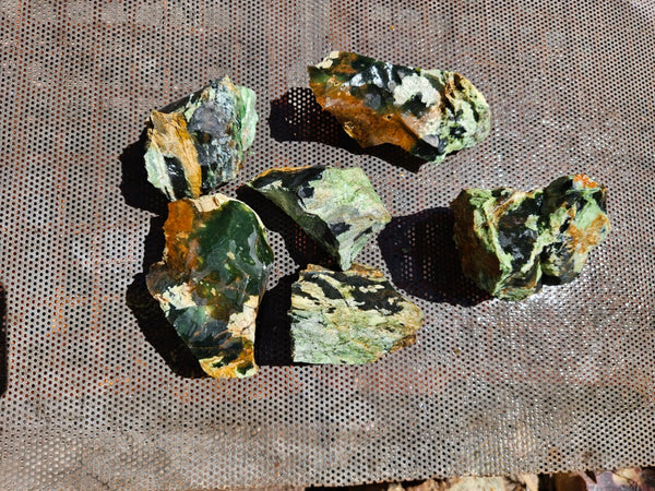 Rough Chrome Chalcedony CCR176