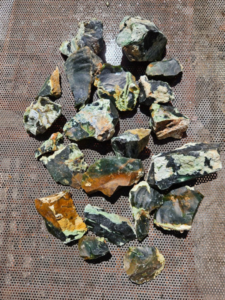 Rough Chrome Chalcedony CCR177