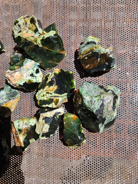 Rough Chrome Chalcedony CCR177