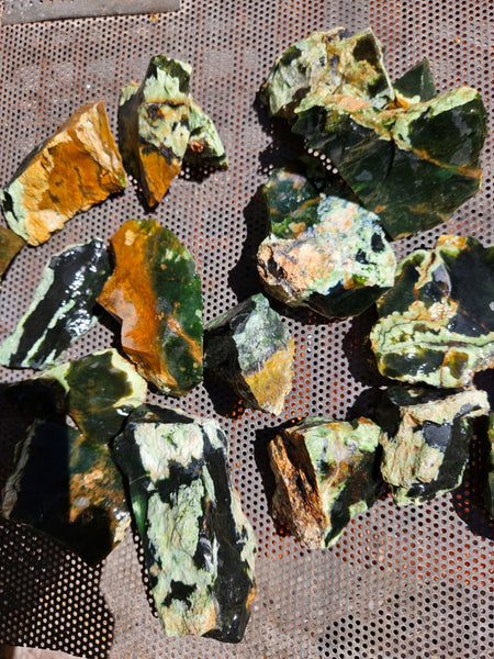 Rough Chrome Chalcedony CCR177