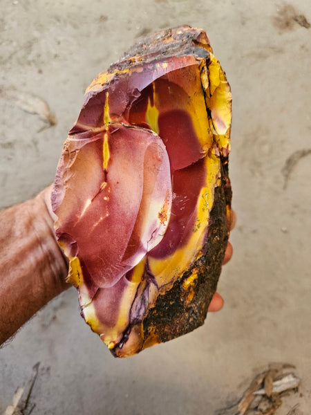 Mookaite rough.  MKR 293