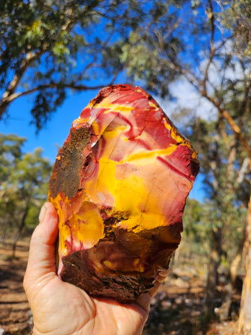 Mookaite rough.  MKR 293