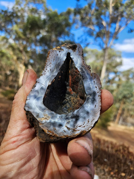 Hematite Geode  HEM148