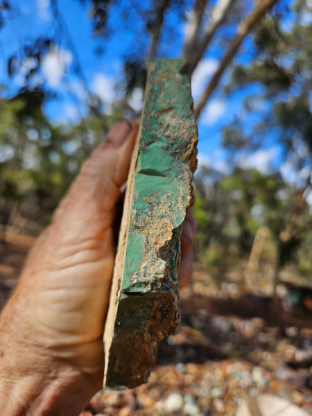 Variscite rough. VR610