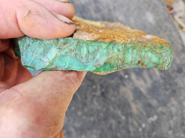 Variscite rough. VR610