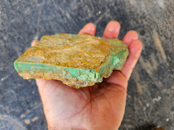 Variscite rough. VR610