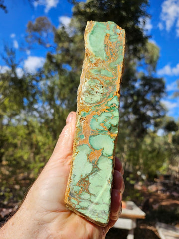 Variscite rough. VR611