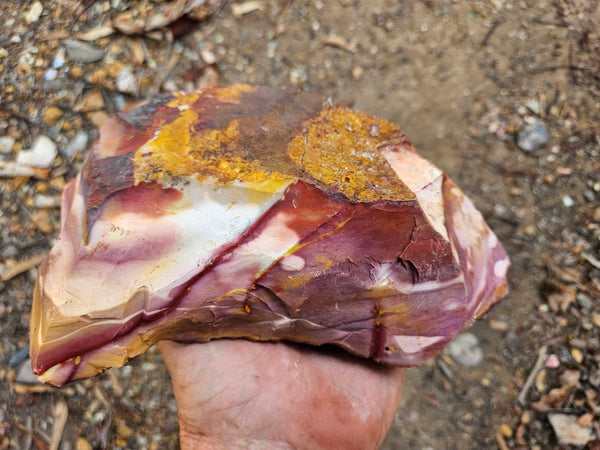 Mookaite rough.  MKR 294