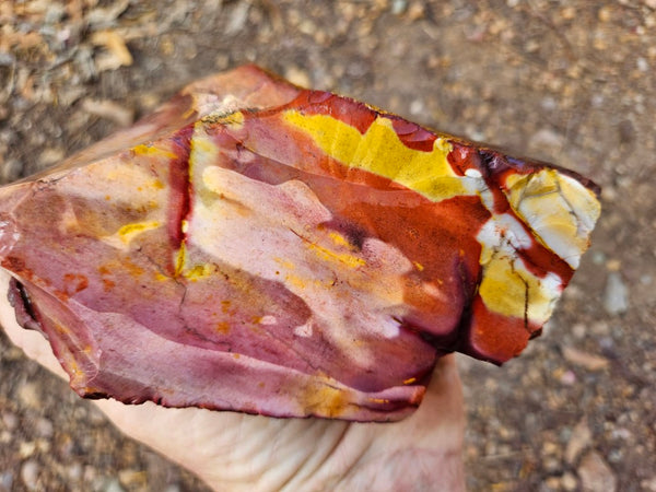 Mookaite rough.  MKR 294