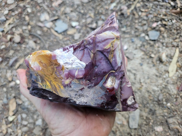 Mookaite rough.  MKR 296
